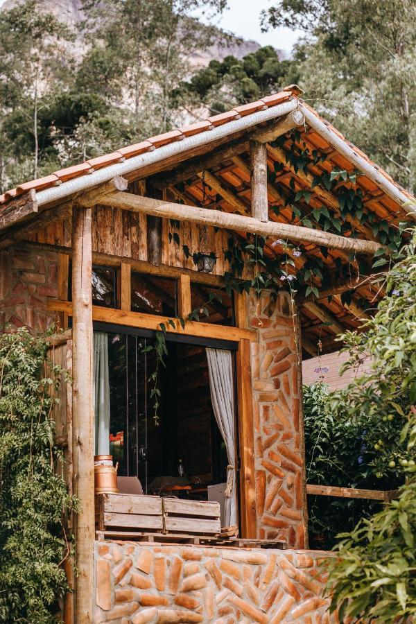 Chale Refugio Da Pedra Sp Villa เซาเบนโตโดซาปูไค ภายนอก รูปภาพ
