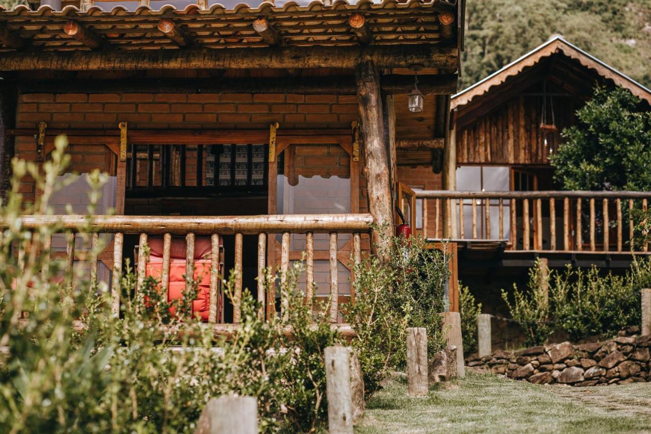 Chale Refugio Da Pedra Sp Villa เซาเบนโตโดซาปูไค ภายนอก รูปภาพ
